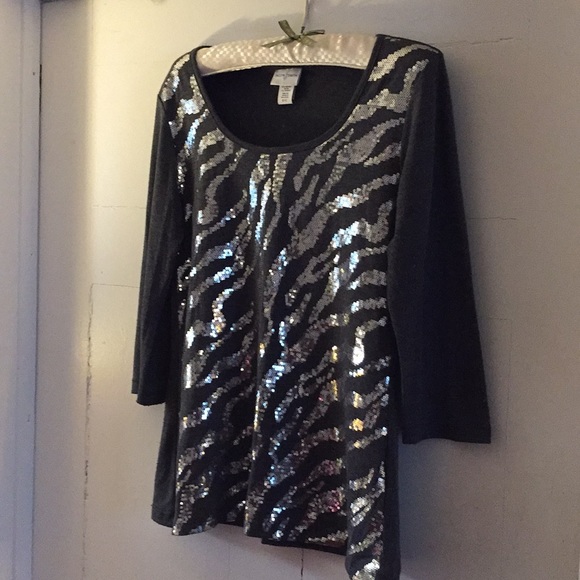 Jaclyn Smith zebra sequin top - Picture 3 of 6